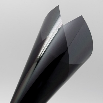 2 MIL Carbon Car Window Tinting Film 35٪ VLT 46٪ IRR 99٪ UVR